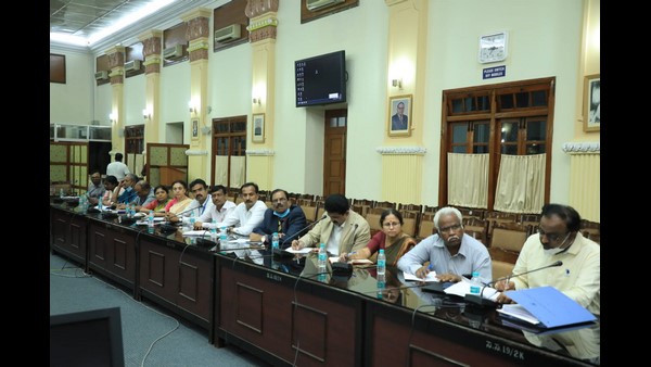 Health Minister Sudhakar Warns to DHO officials 
