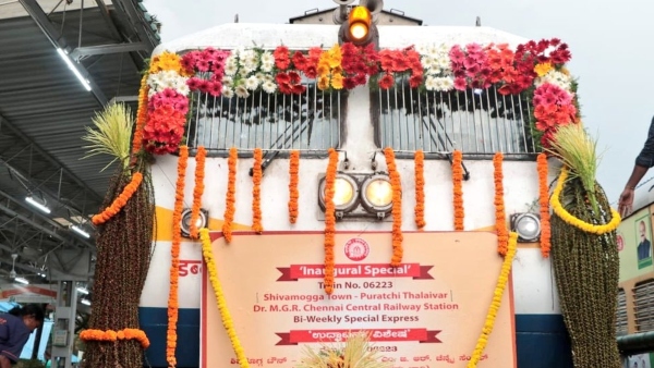 BY Raghavendra Flags Off Shivamogga Tirupati Chennai Train