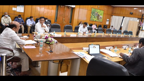 Task Force to upgrade 7 Engineering Colleges on the lines of IITs: CM instructs