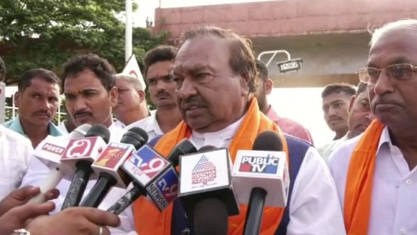 ಕಾಶಿ, ಮಥುರಾ ಮಸೀದಿಗಳು ನಮ್ಮ ವಶ ಕಾಶಿ, ಮಥುರಾ ಮಸೀದಿಗಳು ನಮ್ಮ ವಶ