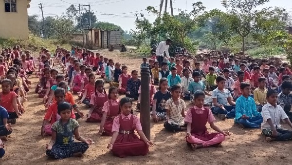 CM Basavaraj Bommai Launches 2022-23 Academic Year At Tumakuru