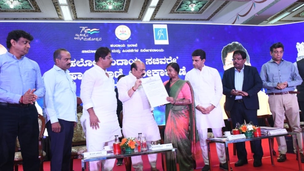 ಜನರೊಂದಿಗೆ ನಿರಂತರ ಸಂಪರ್ಕವಿದ್ದರೆ ಜನಪರ ಆಡಳಿತ ಸಾಧ್ಯ
