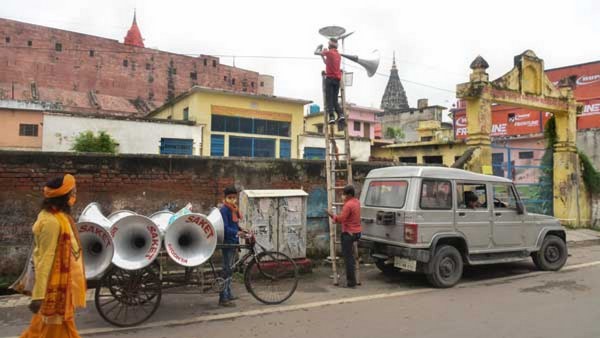  Azaan-Hanuman Chalisa row: 150 MNS workers arrested