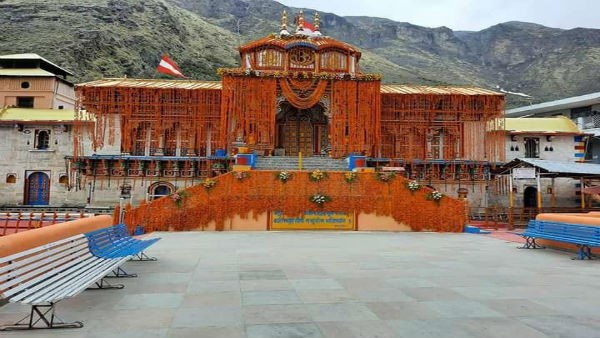 Badrinath Dham: An ancient pilgrimage site open to devotees amidst Vedic slogans