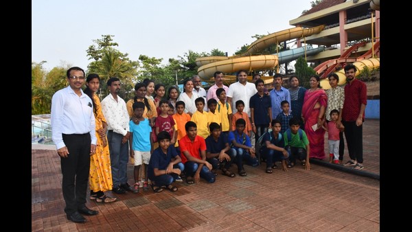 ಅನುಮತಿ ಕೇಳಿದಾಗ ಡಿಸಿಯೇ ಬಂದರು