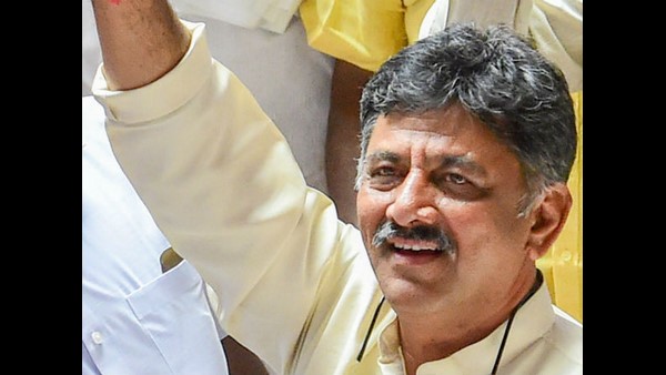 DK Shivakumar visited Kedarnath Temple