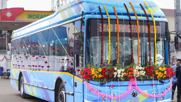 Around 1,500 electric buses will soon travel in Delhi