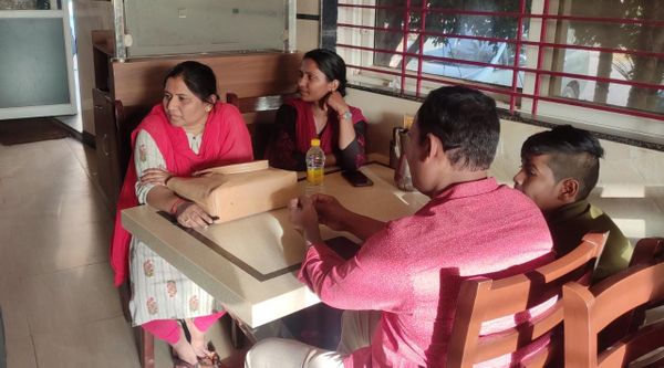 Officers Rescued Child labour Who Serving As Hotel Server Officers Rescued Child labour Who Serving As Hotel Server