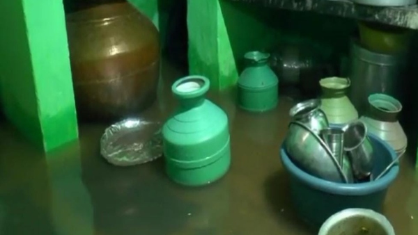 Rainwater and Sewage Water flows to the home 