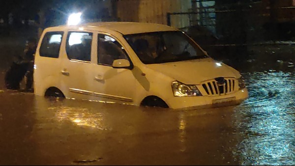 ದೇವೇಗೌಡರ ಬ್ರ್ಯಾಂಡ್ ಬೆಂಗಳೂರು ಹೈಜಾಕ್: