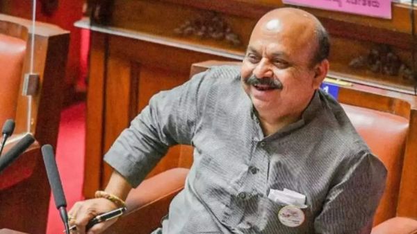  ಕರುನಾಡಿನ ಕರುಣಾಜನಕ ಕಥೆ