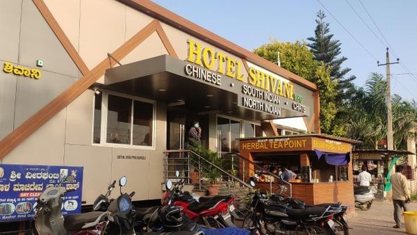 Officers Rescued Child labour Who Serving As Hotel Server Officers Rescued Child labour Who Serving As Hotel Server