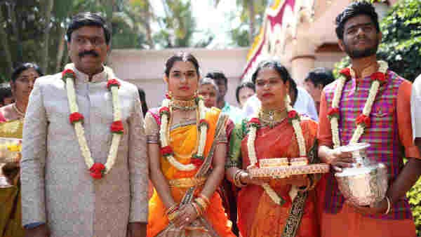 ಆದಾಯ ತೆರಿಗೆ ಇಲಾಖೆ ವಿರುದ್ಧ ದೂರು : ಆದಾಯ ತೆರಿಗೆ ಇಲಾಖೆ ವಿರುದ್ಧ ದೂರು :