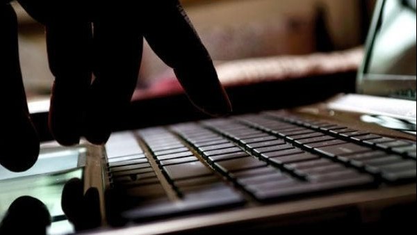 ಹಲವು ಜನರಿಗೆ ವಂಚಿಸಿರುವ ಆರೋಪಿಗಳು