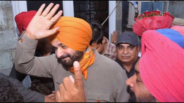  ಮೇ 2018 ರಲ್ಲಿ ಸುಪ್ರೀಂ ಕೋರ್ಟ್ ತಪ್ಪಿತಸ್ಥರೆಂದು ಪರಿಗಣಿಸಿತ್ತು 