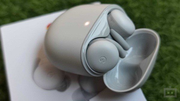 ಗೂಗಲ್ ಪಿಕ್ಸೆಲ್ ಬಡ್ಸ್ ಪ್ರೋ: 