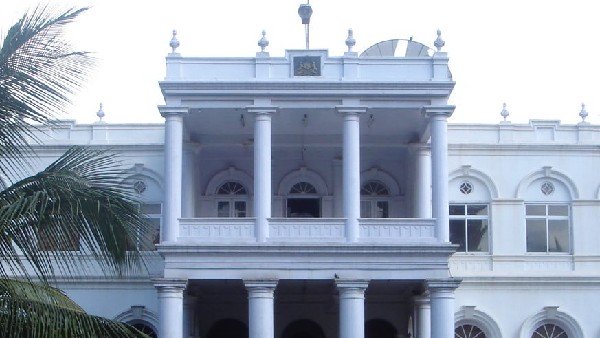  ಮೂರು ಕೋಟಿ ಮನೆ ಖರೀದಿ 