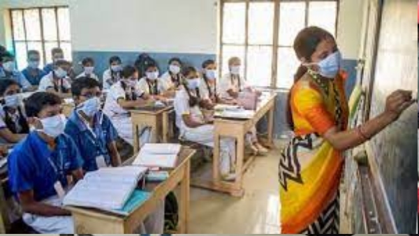 ಶಾಲೆಯ ಪುನರಾರಂಭ ಮುಂದೂಡುವಂತೆ ಶಾಸಕರ ಮನವಿ 