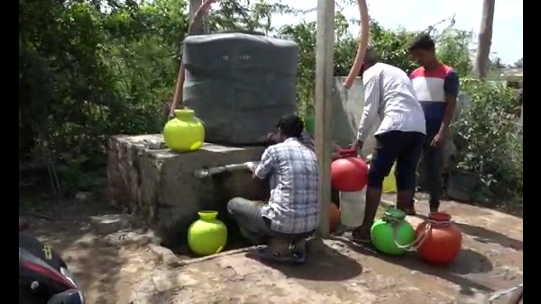 Drinking Water Crisis At Siddaramaiah Assembly Seat Badami Drinking Water Crisis At Siddaramaiah Assembly Seat Badami