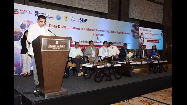 The biggest contributor to Bangalores air pollution is transport dust 