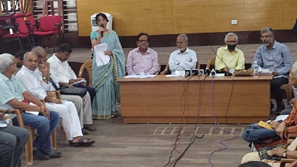 Pro Kannada Organizations demand to remove Rohith Chakrathirtha headed textbook revision Committee Pro Kannada Organizations demand to remove Rohith Chakrathirtha headed textbook revision Committee