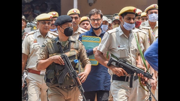 ನನ್ನದೇ ತಪ್ಪು ಎಂದು ಒಪ್ಪಿಕೊಂಡಿದ್ದ ಯಾಸಿನ್ ಮಲಿಕ್ ನನ್ನದೇ ತಪ್ಪು ಎಂದು ಒಪ್ಪಿಕೊಂಡಿದ್ದ ಯಾಸಿನ್ ಮಲಿಕ್