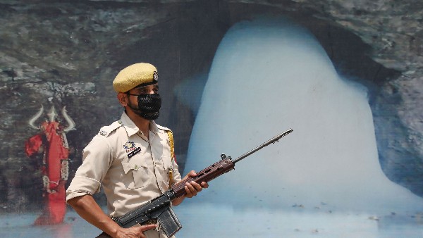 ಆಧಾರ್ ದೃಢೀಕರಣ ಕಡ್ಡಾಯ 