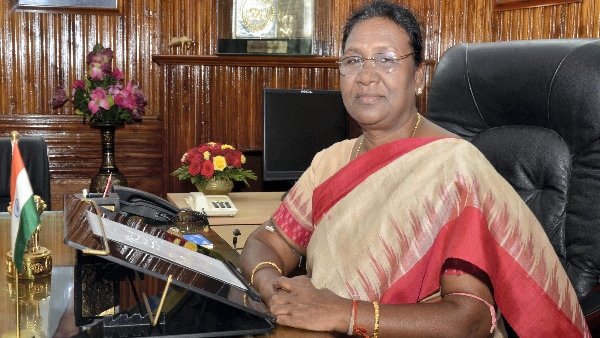 ಮುರ್ಮು ಹುಟ್ಟು-ರಾಜಕೀಯ: