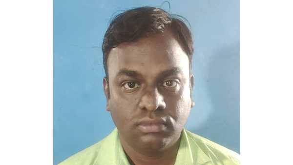 SBI Bank Cashier Arrested for Illegally Transfering Over Crore to His Family Members SBI Bank Cashier Arrested for Illegally Transfering Over Crore to His Family Members