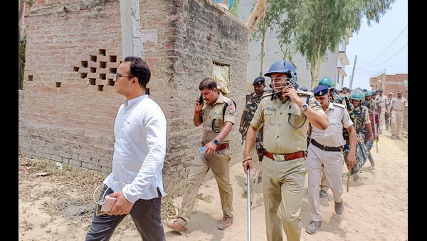 15 ವರ್ಷಗಳ ಕಾಲ ಸೇವೆಯಲ್ಲಿ ಮುಂದುವರಿಕೆ 