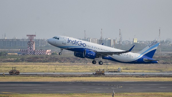 ಹಲವು ಸಂಸ್ಥೆಗಳಿಂದ ವಿಮಾನಗಳ ಖರೀದಿ