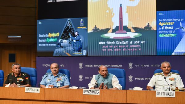 ತಂತ್ರಜ್ಞಾನ- ಆಧಾರಿತ ವಾತಾವರಣಕ್ಕೆ ಯುವಕರು 