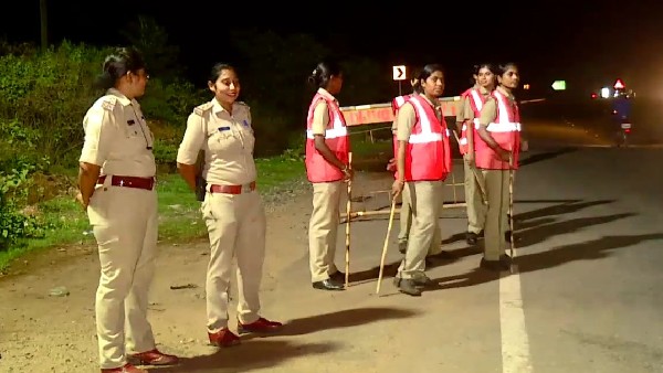 Lady police have first time night patrol in Bhatkal