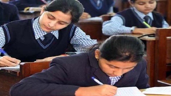 ಎಸ್ಎಸ್ಎಲ್ ಸಿ ಪರೀಕ್ಷೆ ಬರೆದ ವಿದ್ಯಾರ್ಥಿಗಳ ಸಂಖ್ಯೆ ಎಸ್ಎಸ್ಎಲ್ ಸಿ ಪರೀಕ್ಷೆ ಬರೆದ ವಿದ್ಯಾರ್ಥಿಗಳ ಸಂಖ್ಯೆ