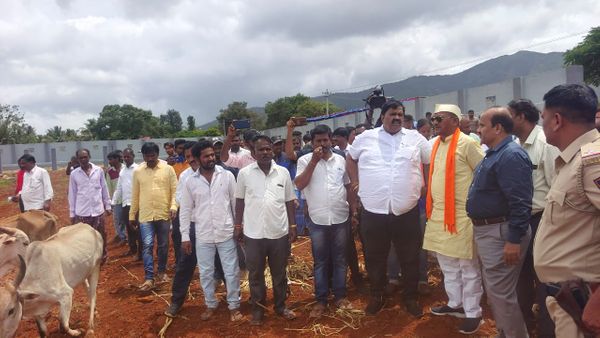 ರಾಸುಗಳ ದತ್ತು ತಗೆದುಕೊಳ್ಳಲು ಅವಕಾಶ