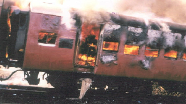  ಗೋಧ್ರ ರೈಲು ದುರಂತದಿಂದ ಬೆಂಕಿ