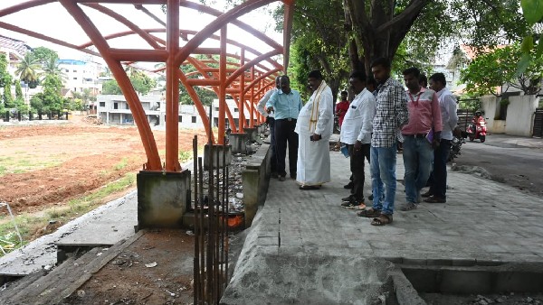 Minister K Gopalaih Sudden Visit to Karnataka Public School