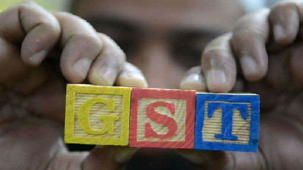 ಜನಸಾಮಾನ್ಯರಿಗೆ ಮತ್ತಷ್ಟು ಹೊರೆ: ಜನಸಾಮಾನ್ಯರಿಗೆ ಮತ್ತಷ್ಟು ಹೊರೆ: