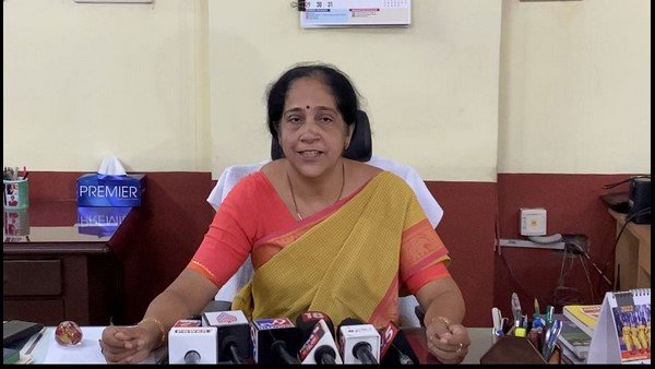  ಟಿಸಿ ಪಡೆದ 5 ವಿದ್ಯಾರ್ಥಿನಿಯರು 