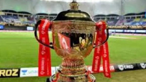 ದುಬಾರಿ ಜಾಹೀರಾತು: 