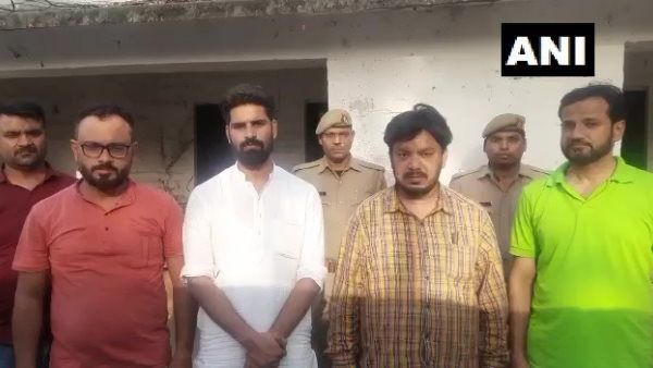 ಕಾನ್ಪುರ್ ಪ್ರಕರಣದಲ್ಲಿ 1500 ಜನರ ವಿರುದ್ಧ ಎಫ್ಐಆರ್ ಕಾನ್ಪುರ್ ಪ್ರಕರಣದಲ್ಲಿ 1500 ಜನರ ವಿರುದ್ಧ ಎಫ್ಐಆರ್