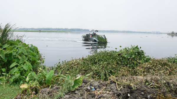  ಧರ್ಮಾಂಬುಧಿ, ಕೆಂಪಾಂಬುಧಿ ಕೆರೆಗಳು 