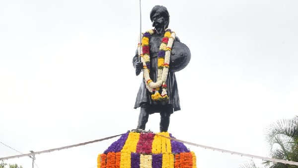 ಜಯ ಕರ್ನಾಟಕ ಜನಪರ ವೇದಿಕೆಯಿಂದ ಮಾಲಾರ್ಪಣೆ