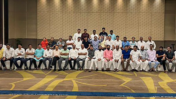 ಇನ್ನಷ್ಟು ಶಾಸಕರ ಬೆಂಬಲ ಸಾಧ್ಯತೆ 