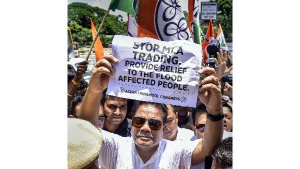 ಟಿಎಂಸಿ ಕಾರ್ಯಕರ್ತರಿಂದ ಪ್ರತಿಭಟನೆ