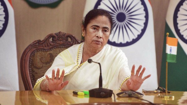 Presidential Polls HD Kumaraswamy To Attend Mamata Banerjees Opposition Meet 