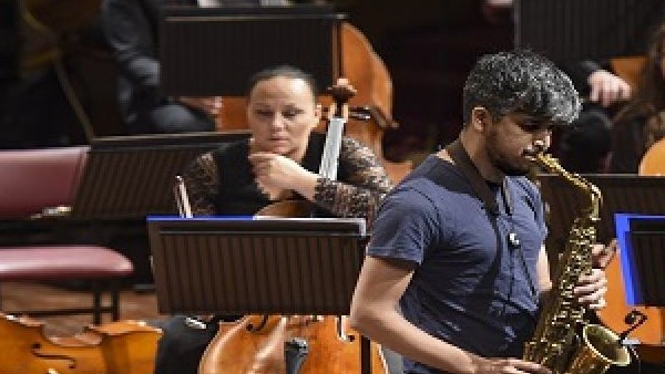  ಸಂಗೀತ, ರೇಡಿಯೋ 