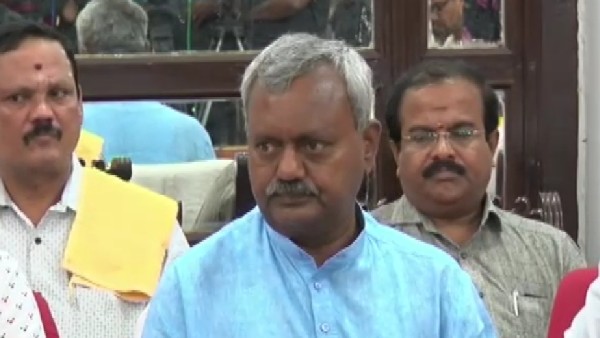 ಯೋಗ ಪ್ರದರ್ಶನ ಯಶ್ವಸಿಗೆ ಮಾಧ್ಯಮದವರ ಸಹಕಾರ 