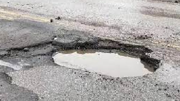 potholes in Bangalore: HC raps BBMP again, warned to handover to military engineering services