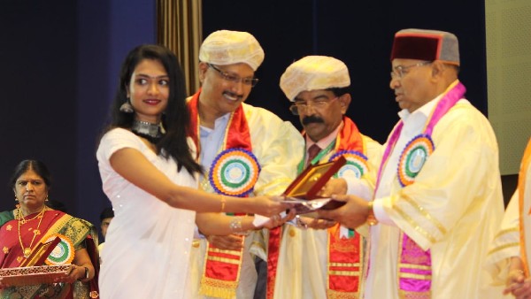 8 ಚಿನ್ನದ ಪದಕ ಪಡೆದ ಭರತನಾಟ್ಯ ಕಲಾವಿದೆ 